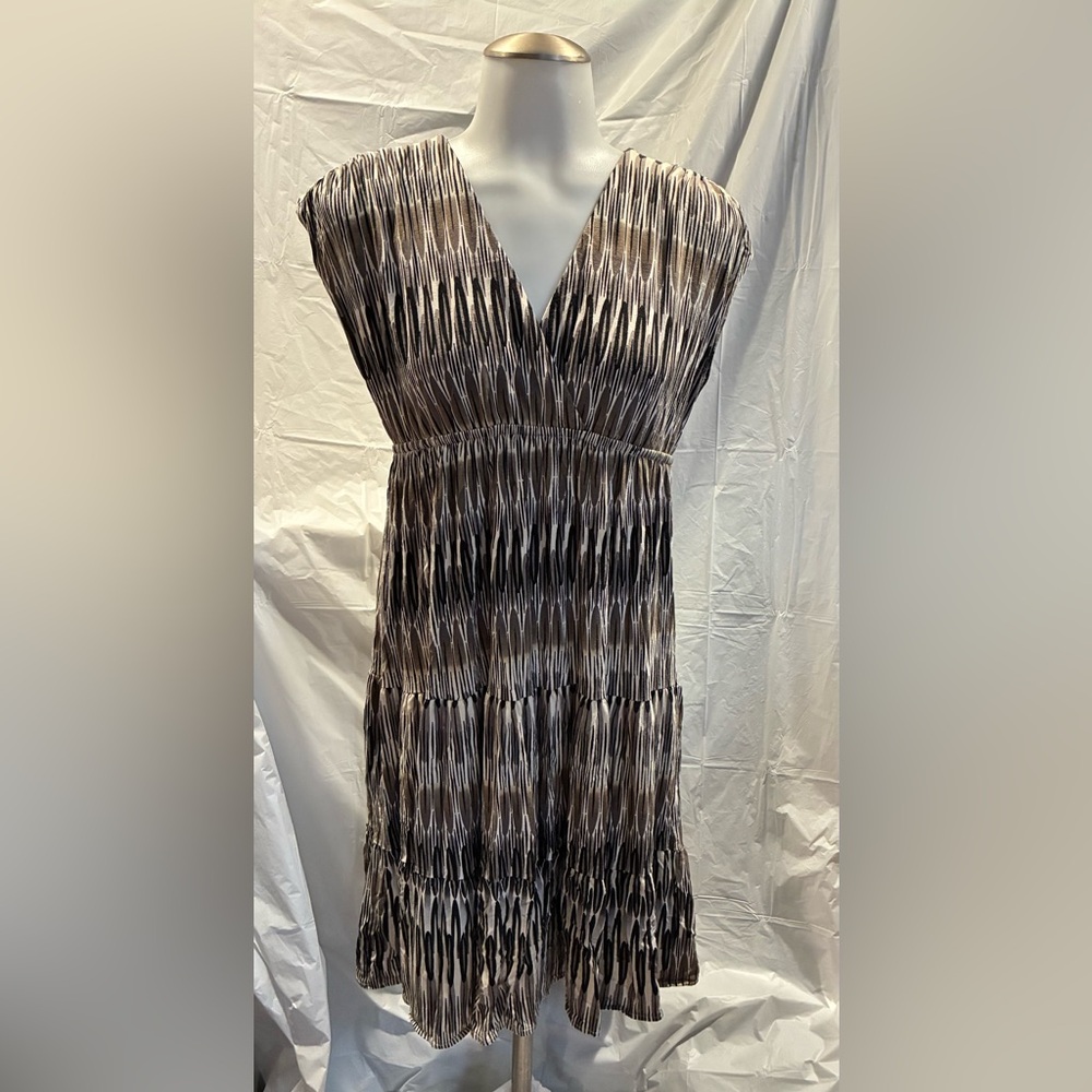 New York & Company sleeveless dress sz M